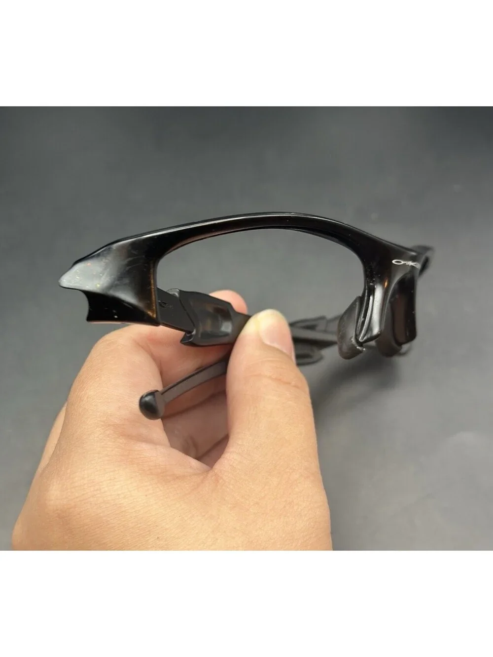 Oakley pre owned